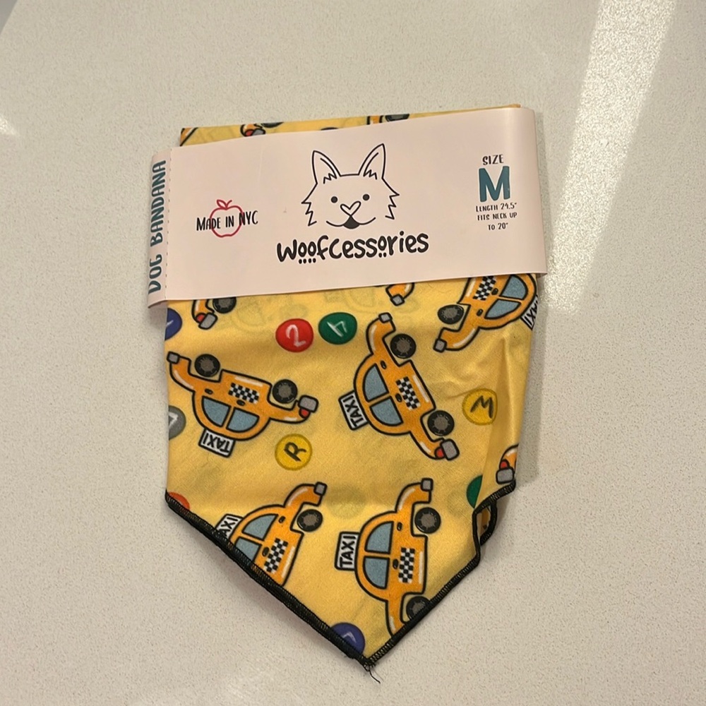 NWT 🌸NYC dog bandana